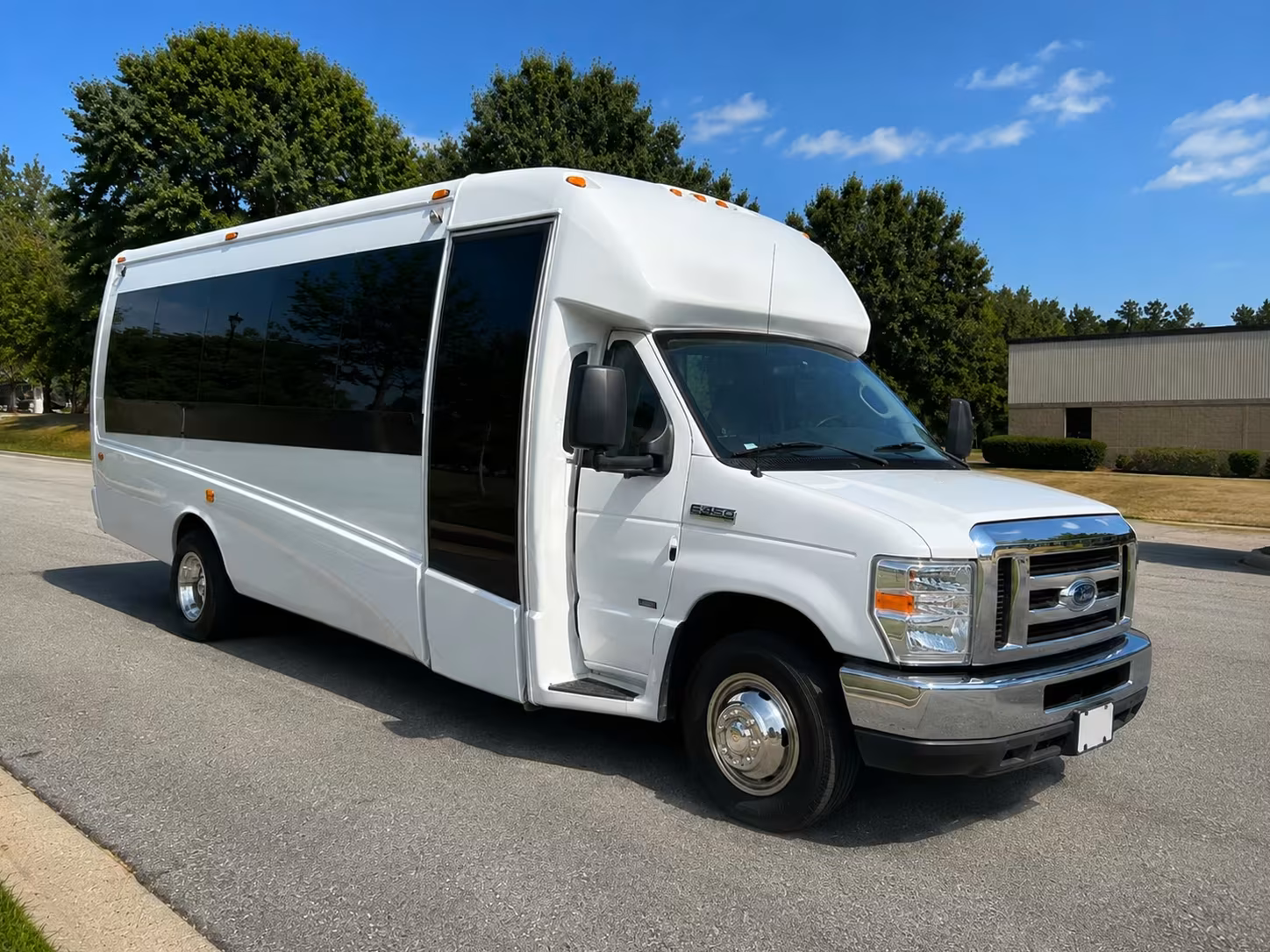 18 passenger minibus
