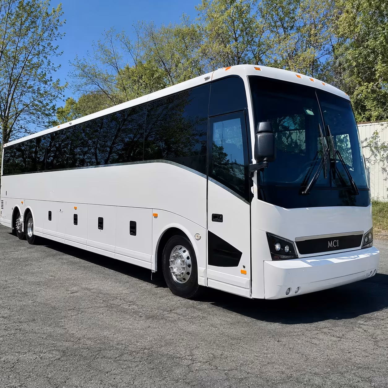 austin charter bus rentals for moody center concerts