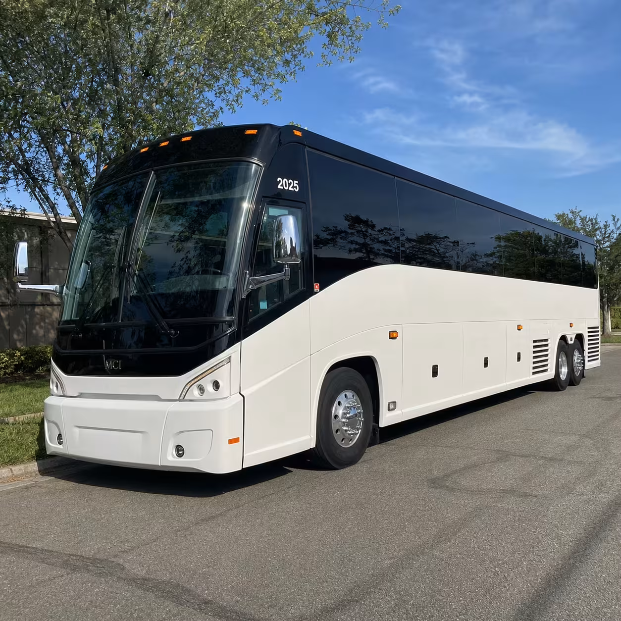 austin to dallas charter bus rentals for conferences and games